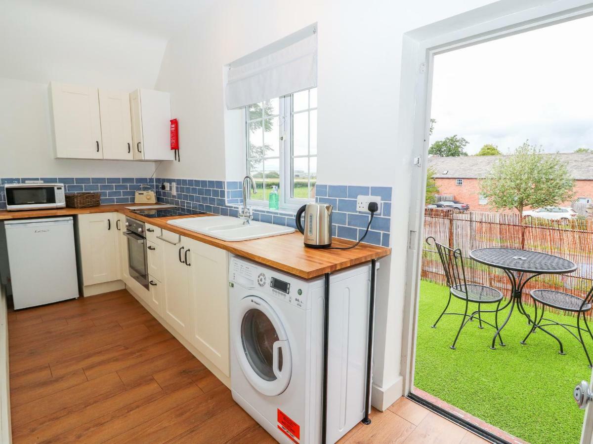 Appartement Well House Farm Flat 2 à Chester Extérieur photo